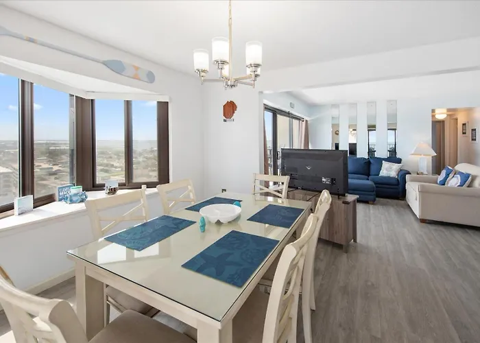 Holiday home Oceanfront With Panoramic Views Of The Ocean And Bay!