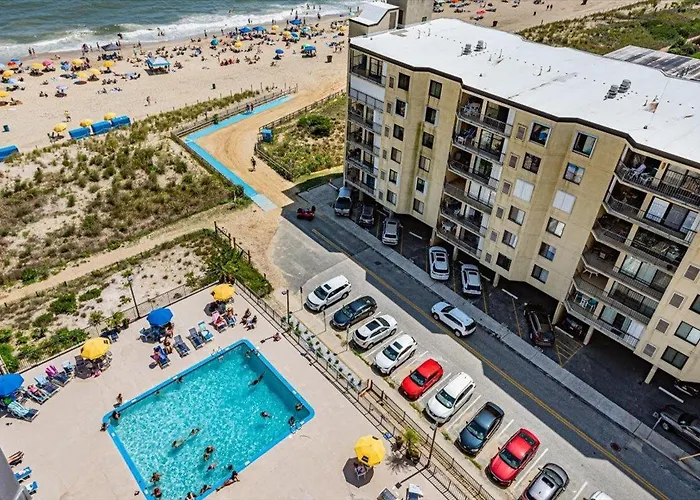Oceanfront With Panoramic Views Of The Ocean And Bay! Ocean City